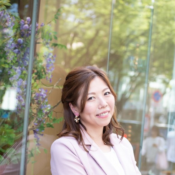 戸塚久美子様
